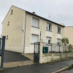 https://superbe-apart-parking-gratuit-apartment.fr-paris.fr